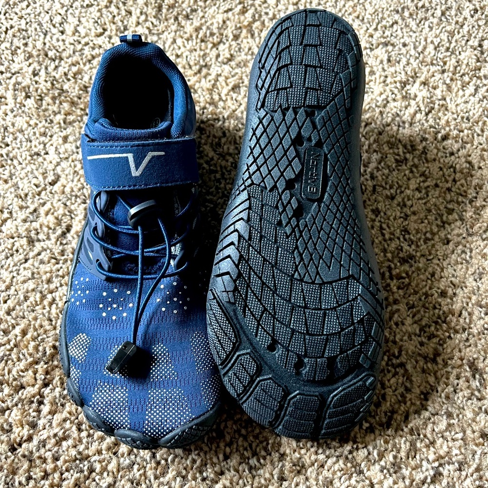 Water shoes